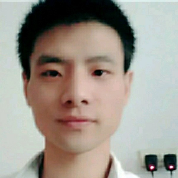 墨镜改变慈祥的照片