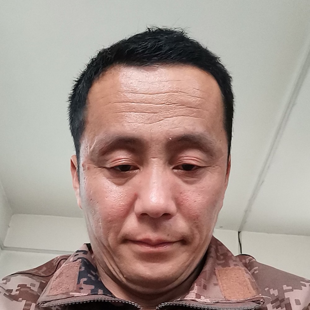 勤奋倾心绝影的照片