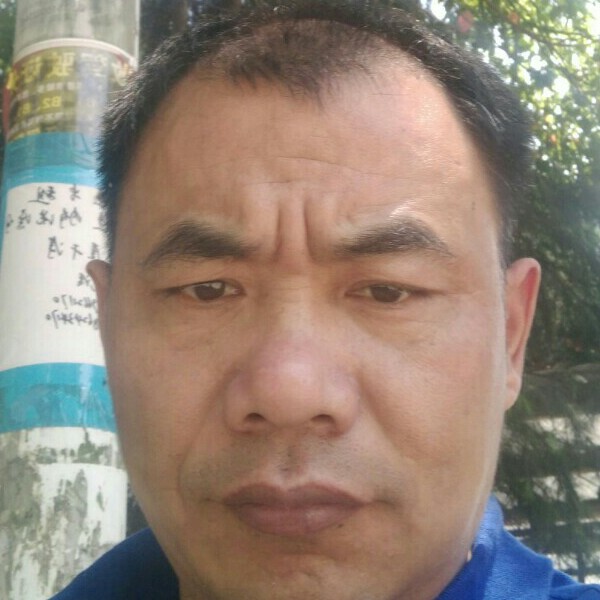 寂冷笑可乐的照片