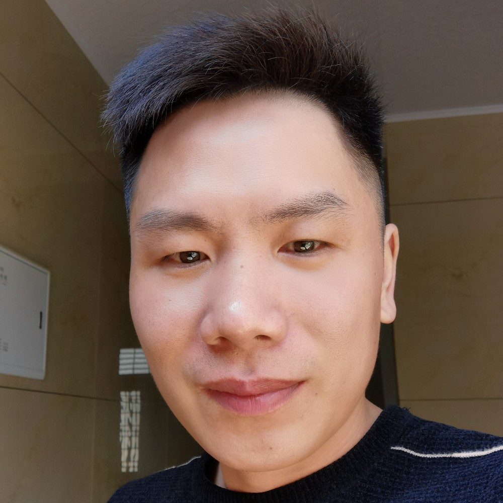 大象深情的照片