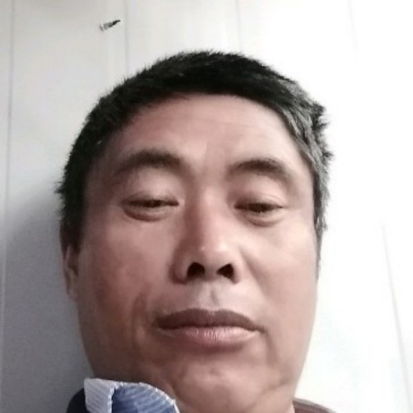 顾俊明的照片