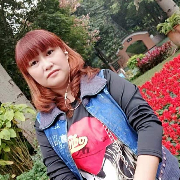 onIy  one的照片