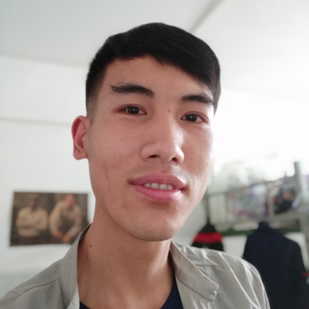 昏睡回眸洛尘的照片