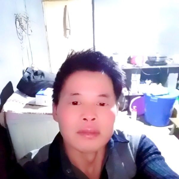 难过的日记本的照片