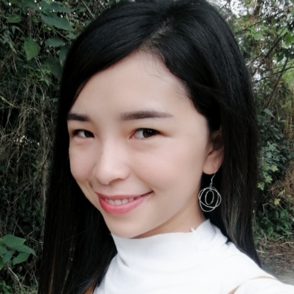 暧昧冷月的照片