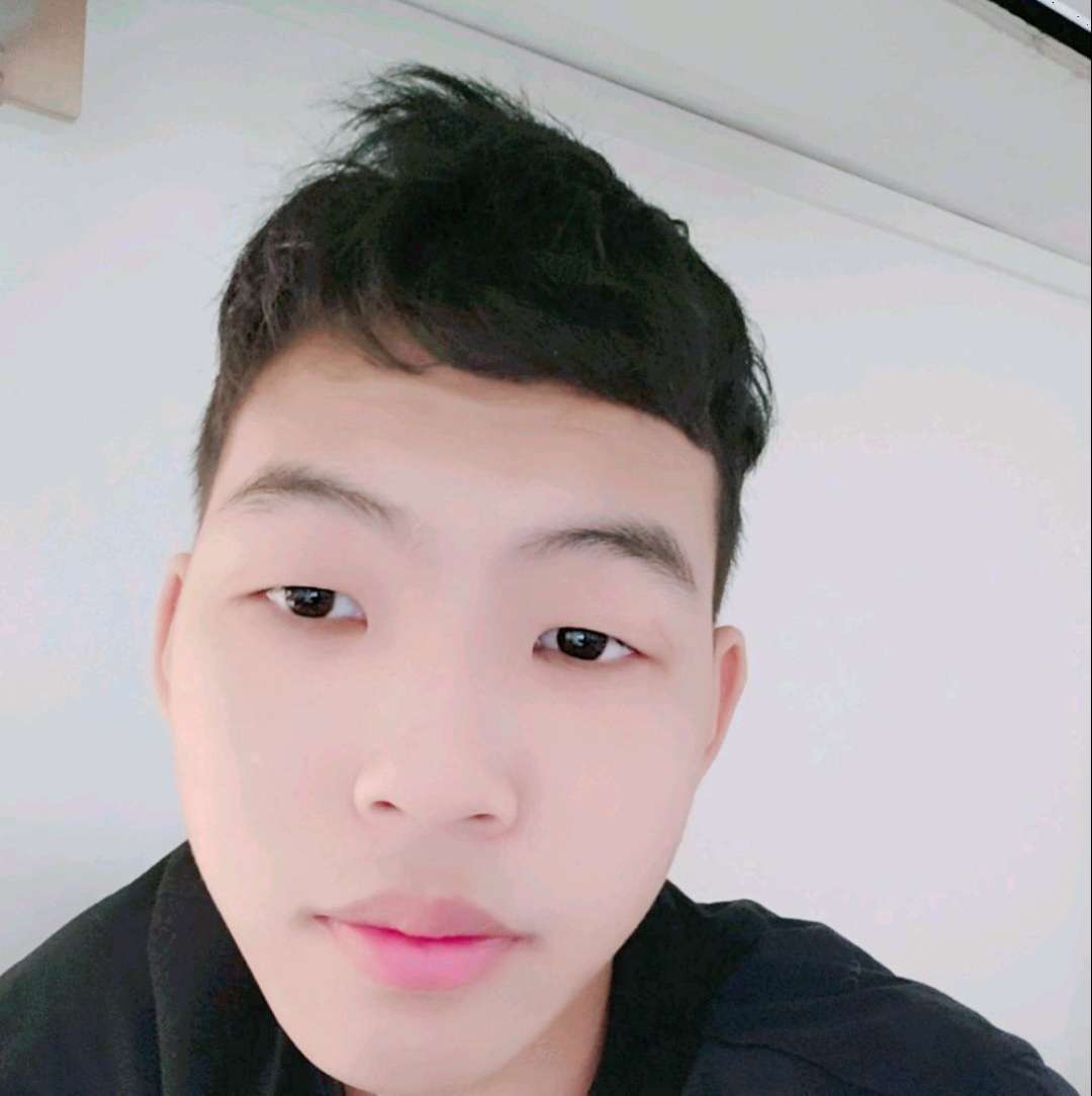 郭俊辰的照片