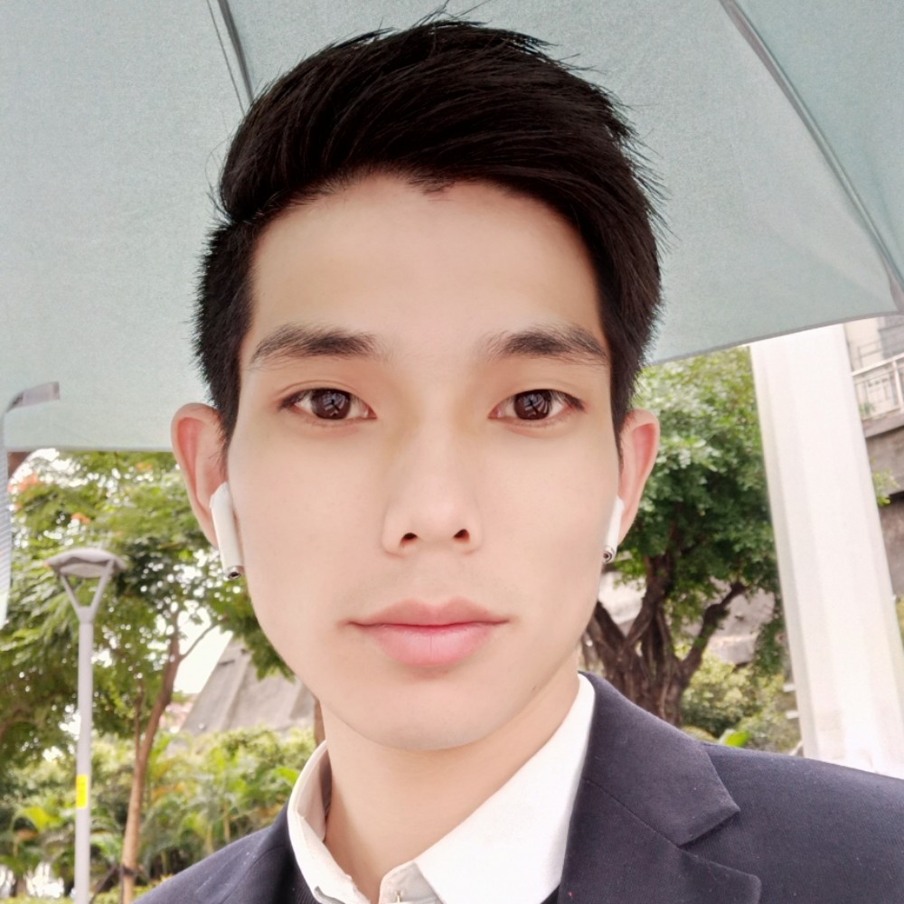 李源鑫的照片