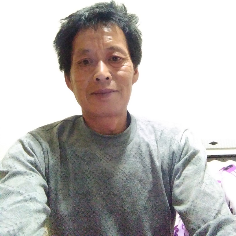黛儿可靠的照片