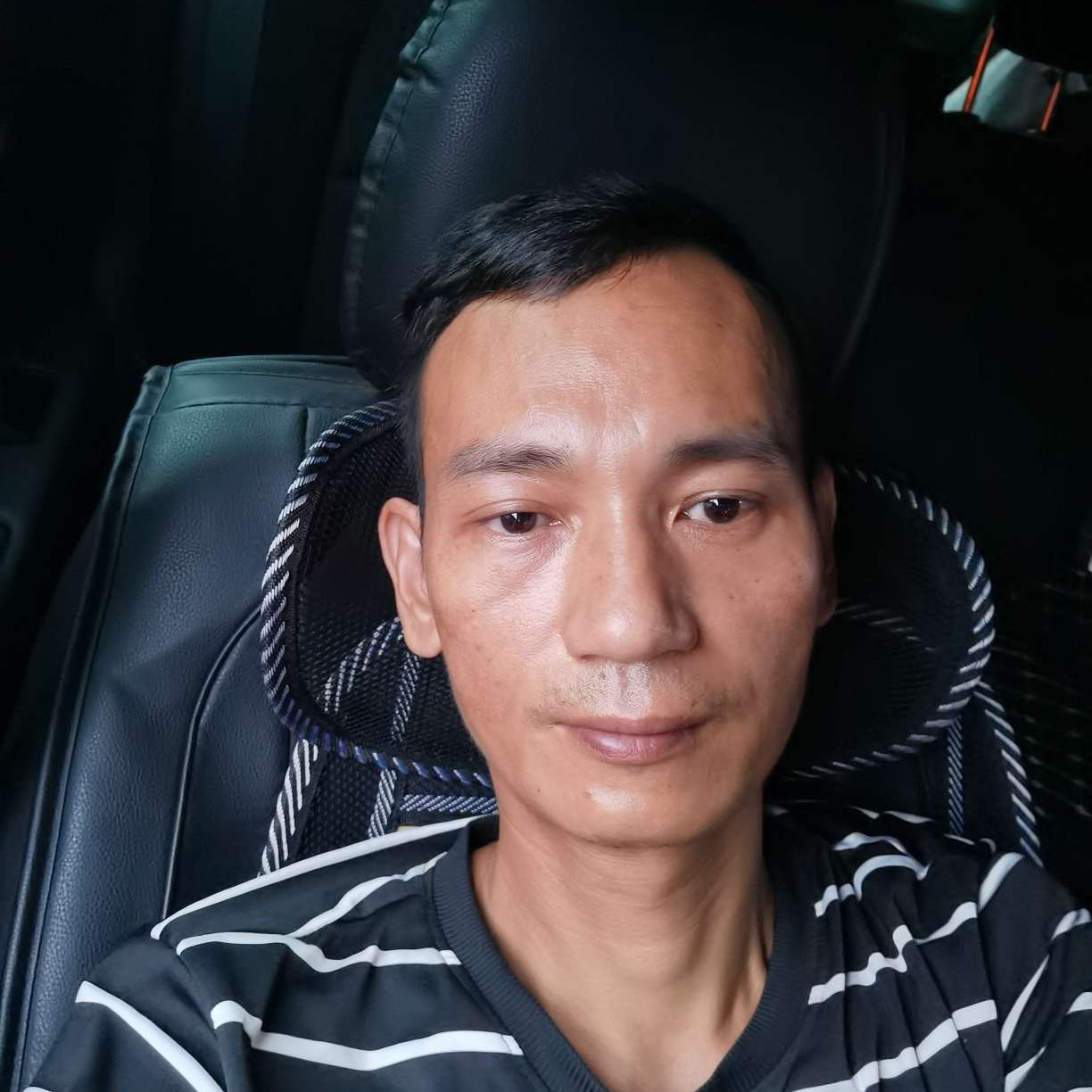 包容停止凉面的照片