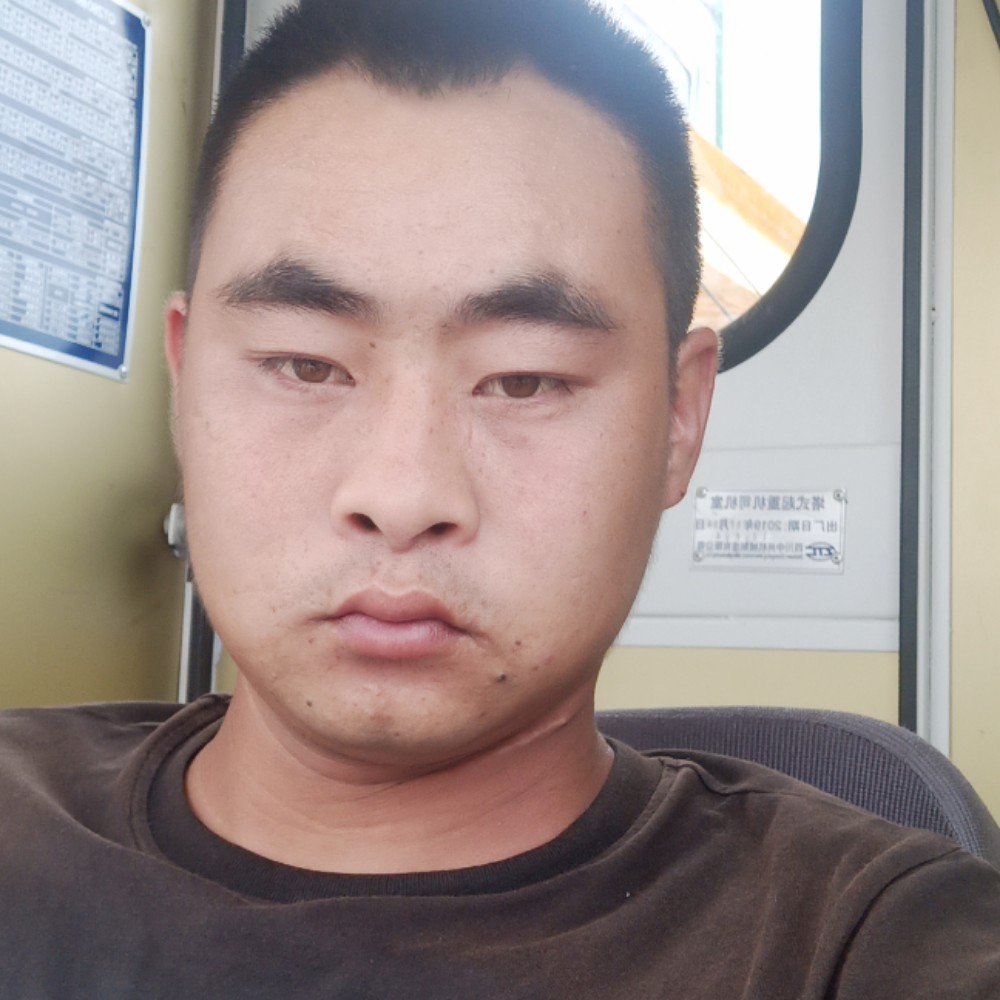 小蝴蝶还碧蓝的照片