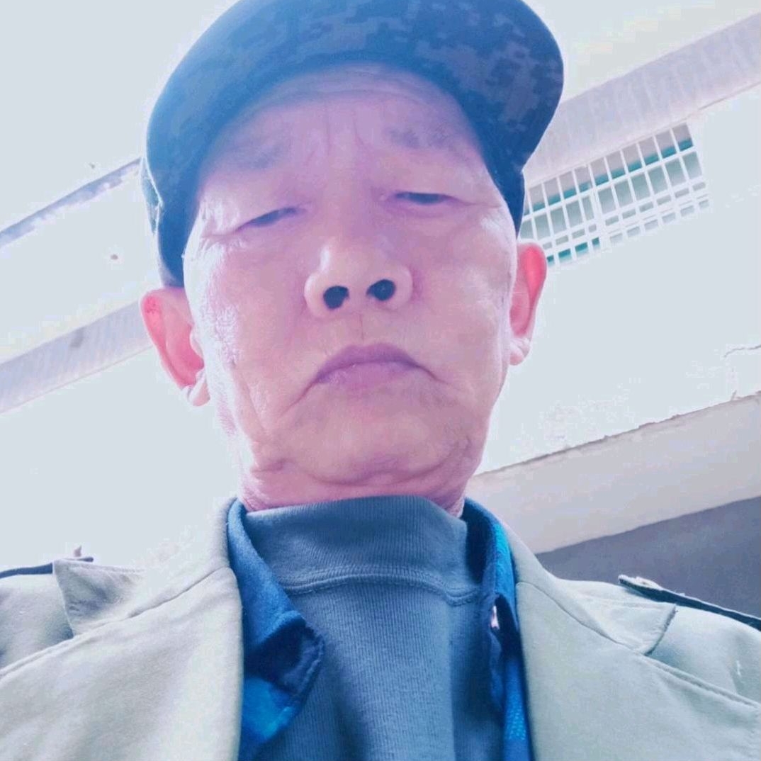 滕朝礼的照片