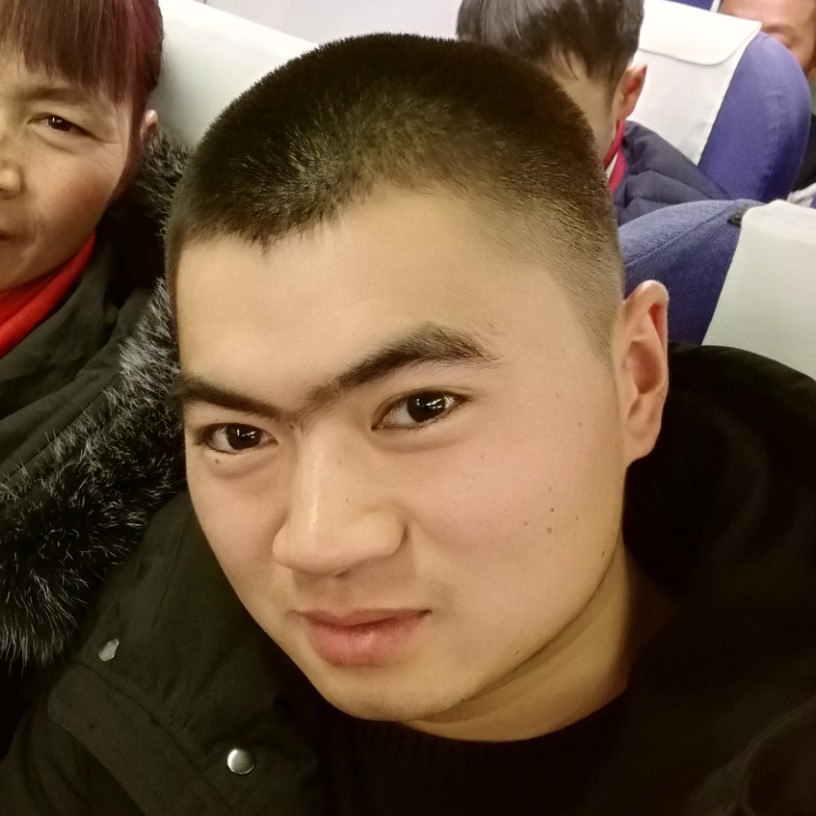 专一兮颜的照片