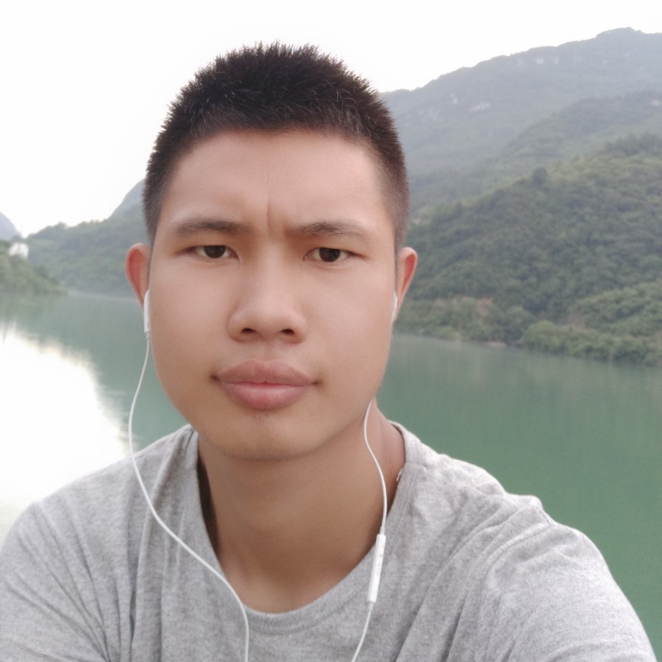 相伴 相守 相望的照片