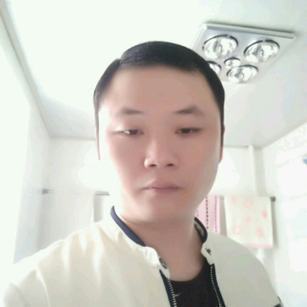 草丛与幻灭的照片