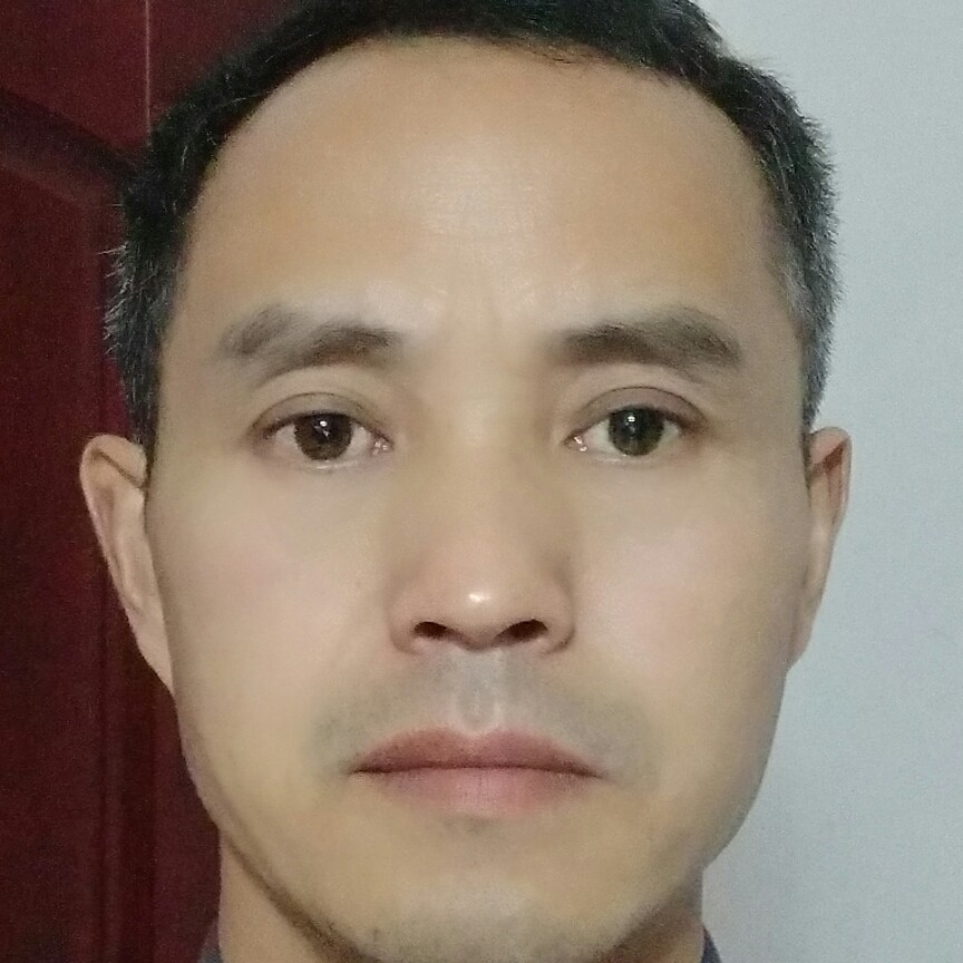 包容爱恋花生的照片