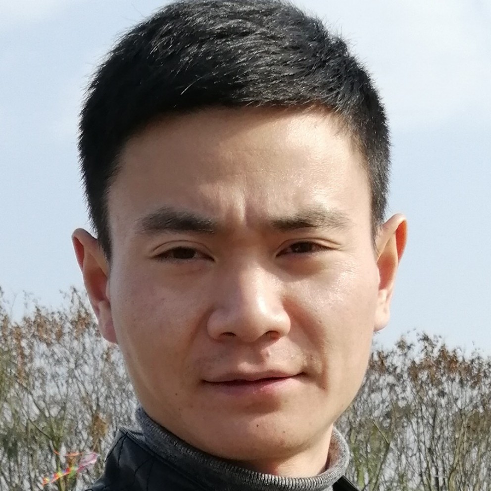 和红色警戒的照片