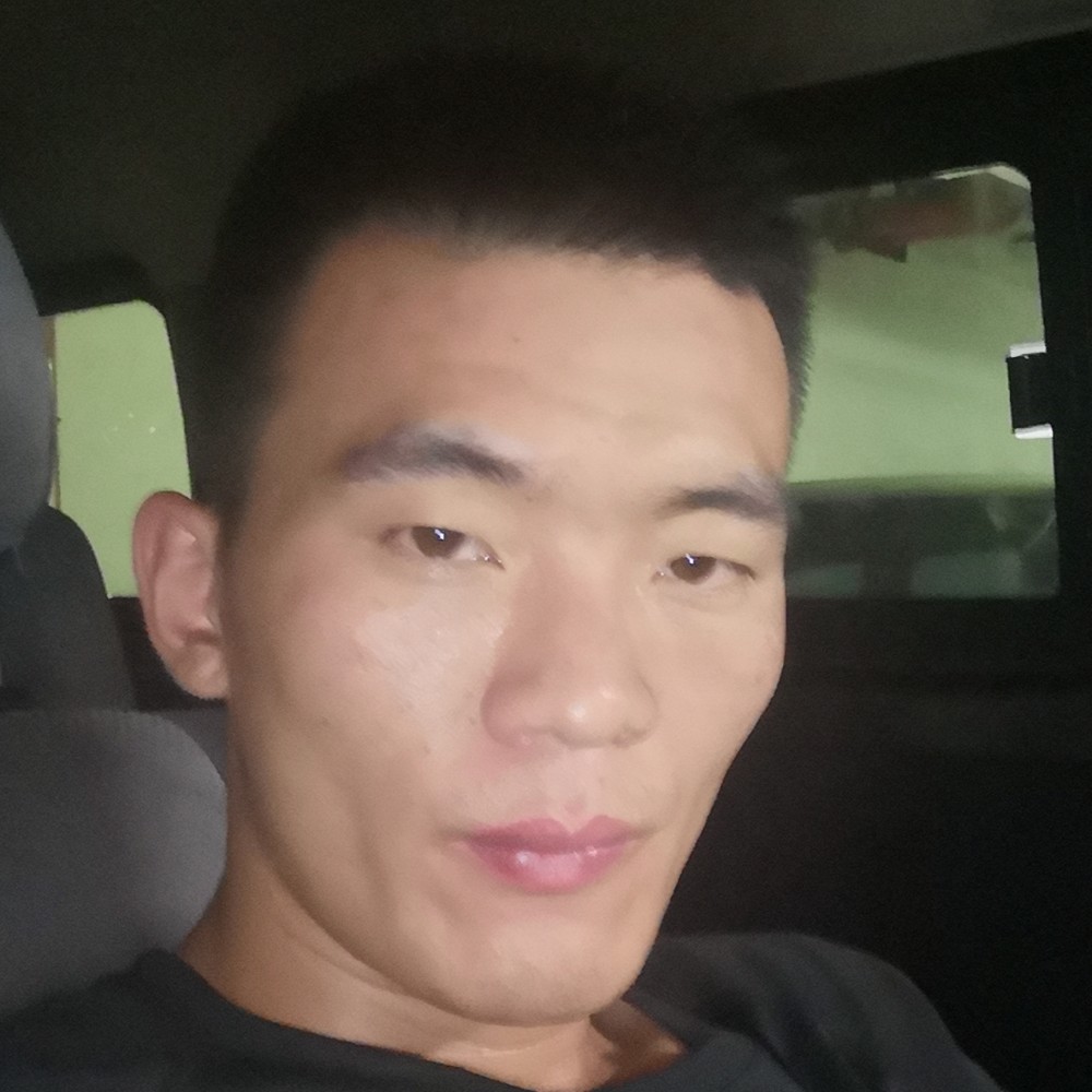 勤奋的秋颜的照片