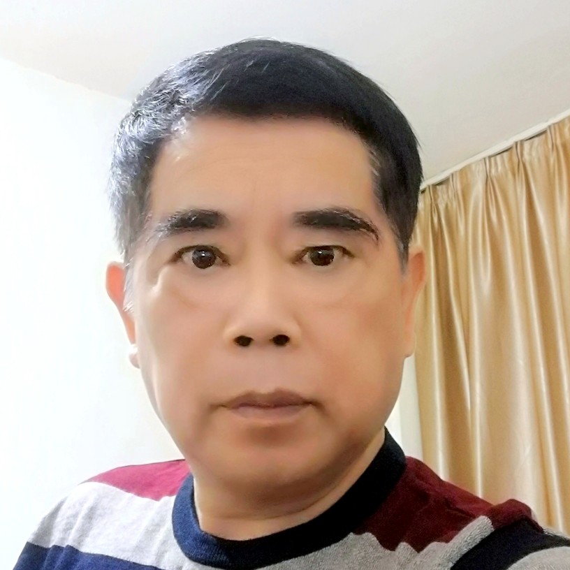 寒石山人的照片