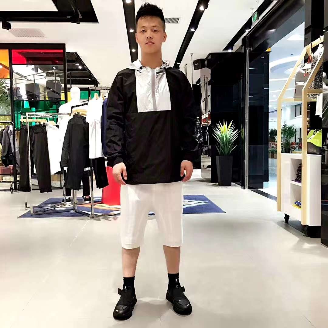 某音烧味阿旺的照片
