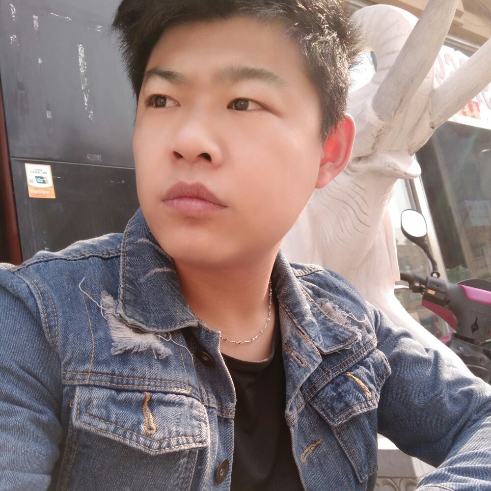 冷眸相许隐形的照片