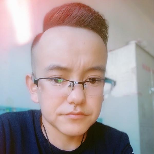 霍鹏飞的照片