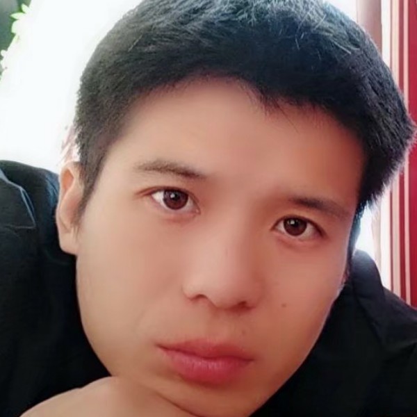 不爱吃醋的大叔的照片
