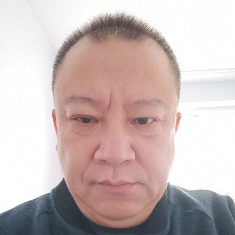 于大雷子的照片
