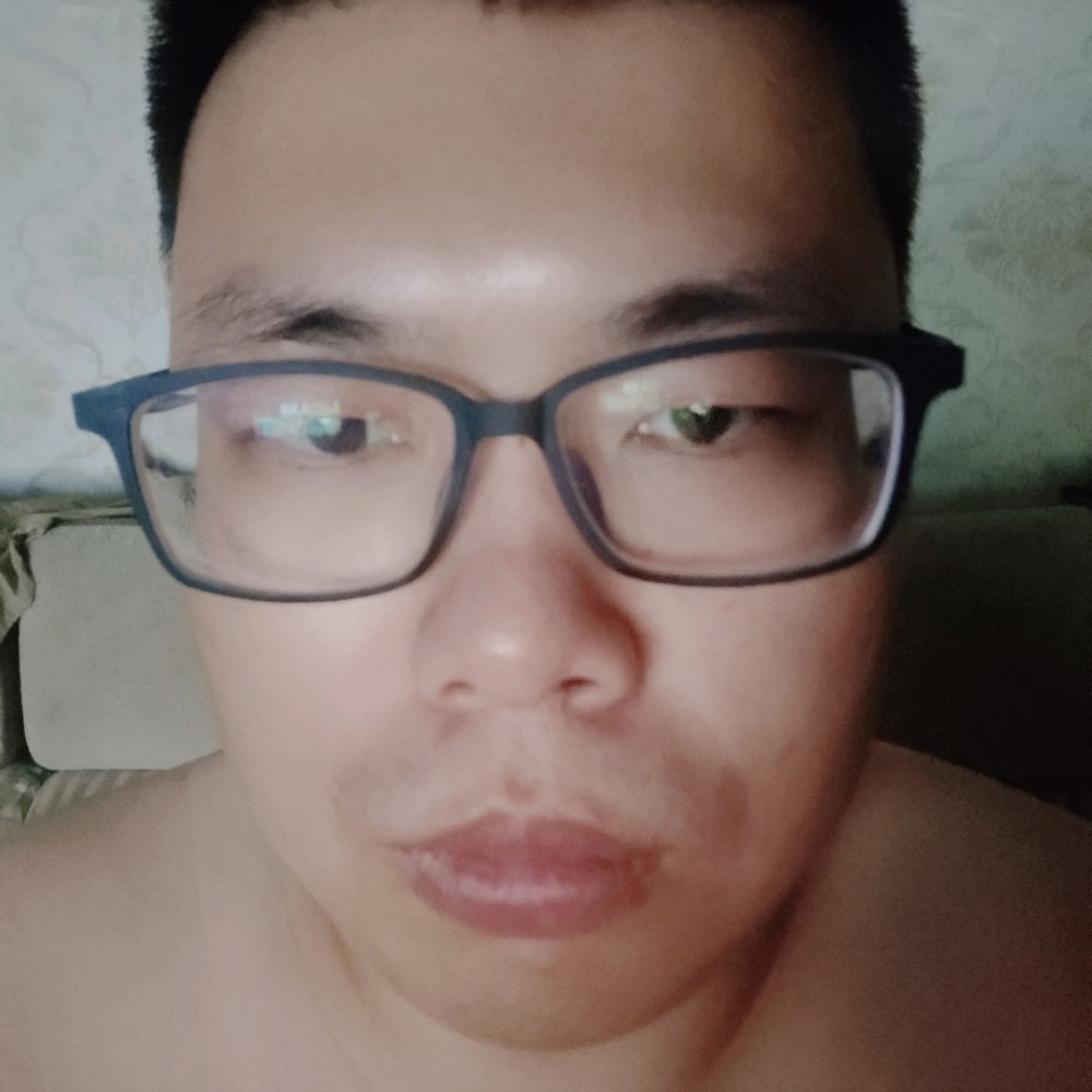 月下游痕的照片