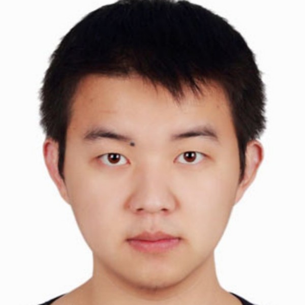 秀发调皮的照片
