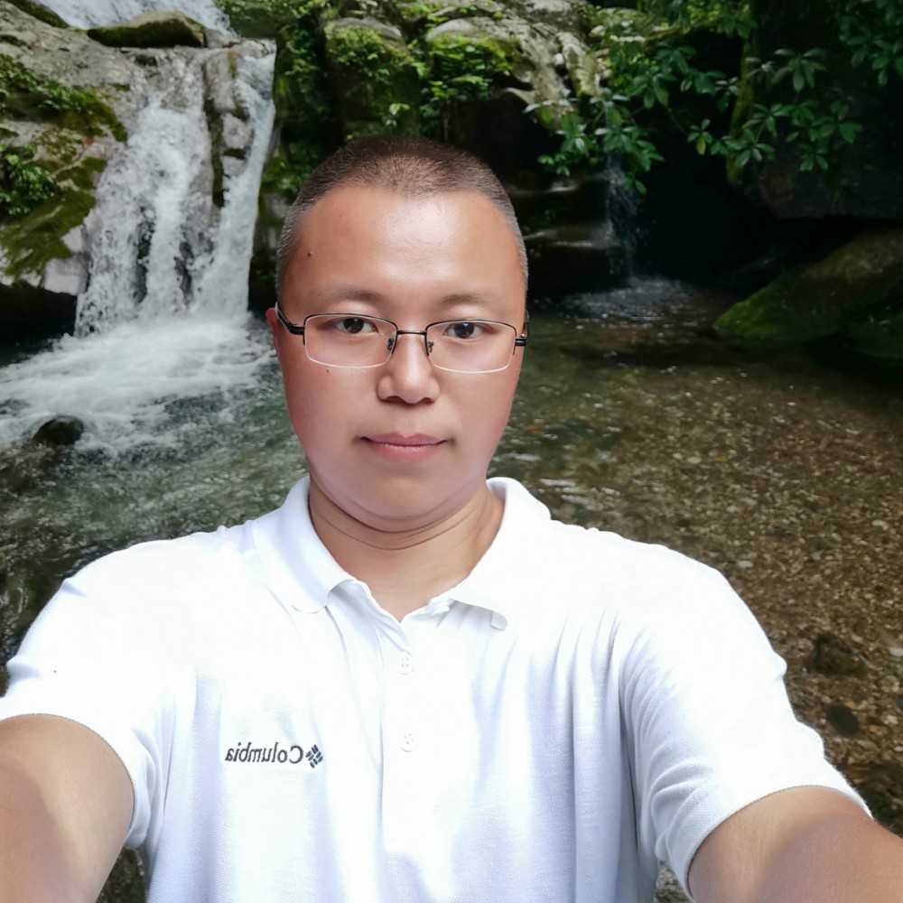 车少爷的照片