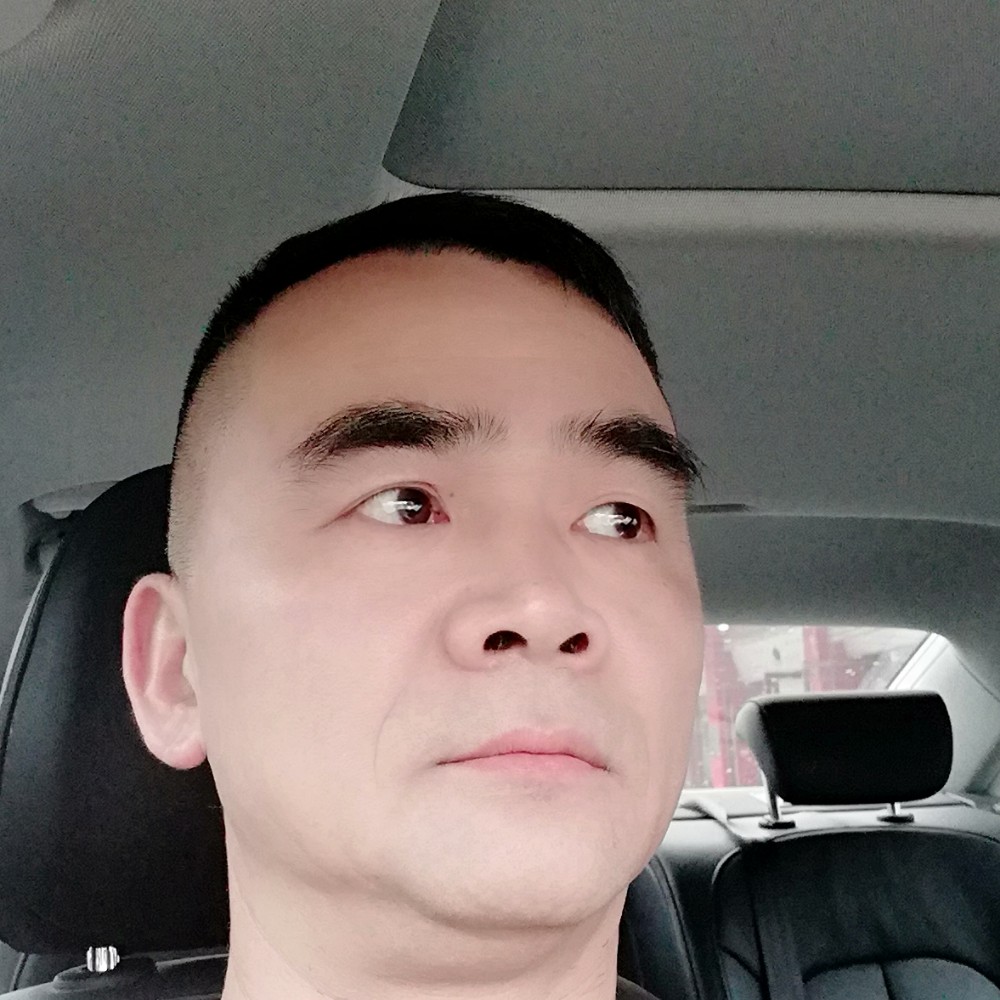 风中爱恋小白菜的照片