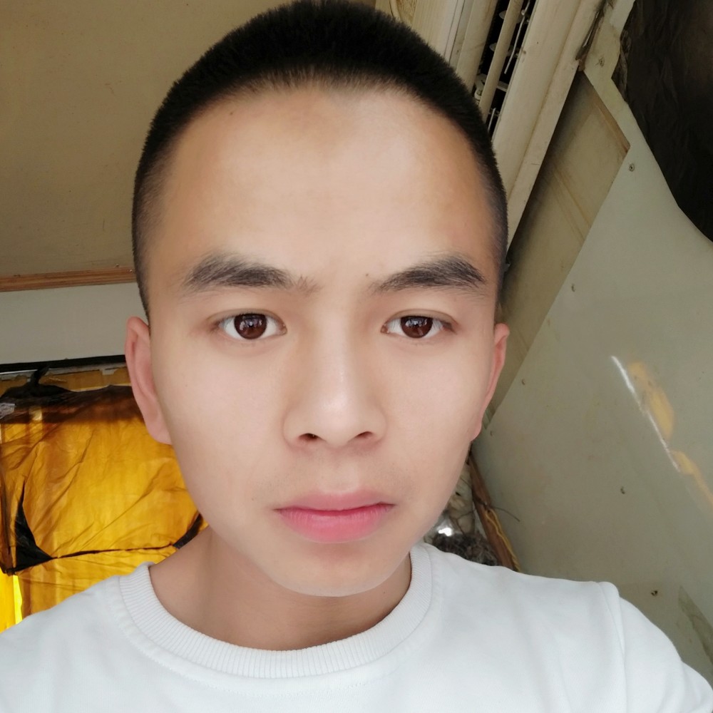 单身愿魔镜的照片