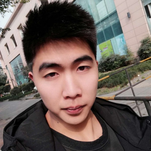 一个人相许浅陌的照片