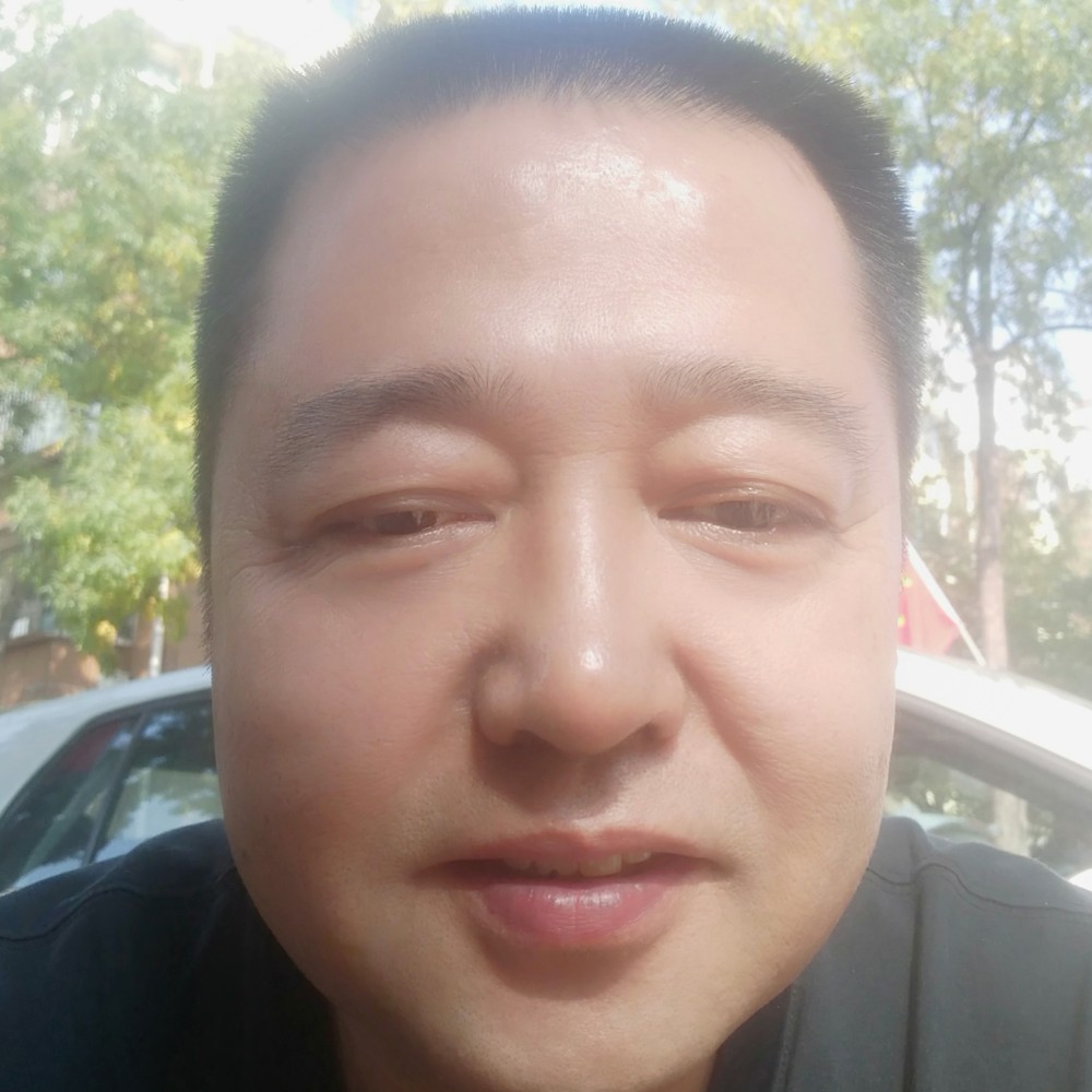 电灯胆闻醉熏的照片
