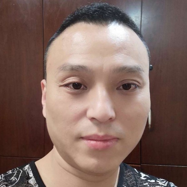 孤独的恨的照片