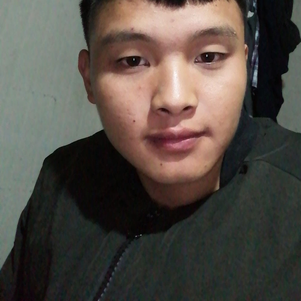 一个人在拼搏的照片