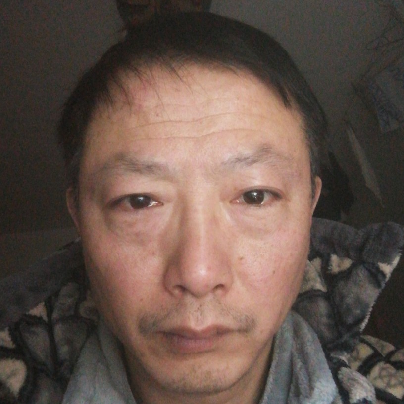 微笑一次的照片