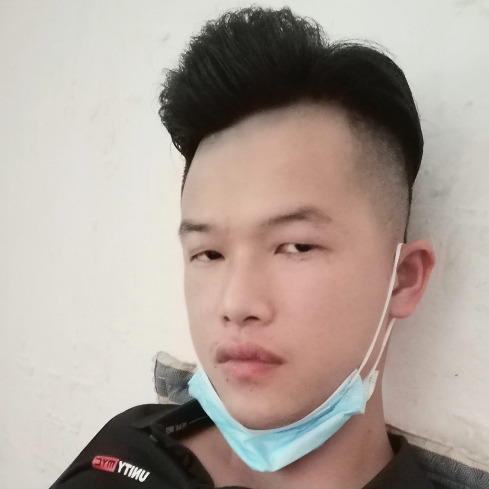 冯桂的照片