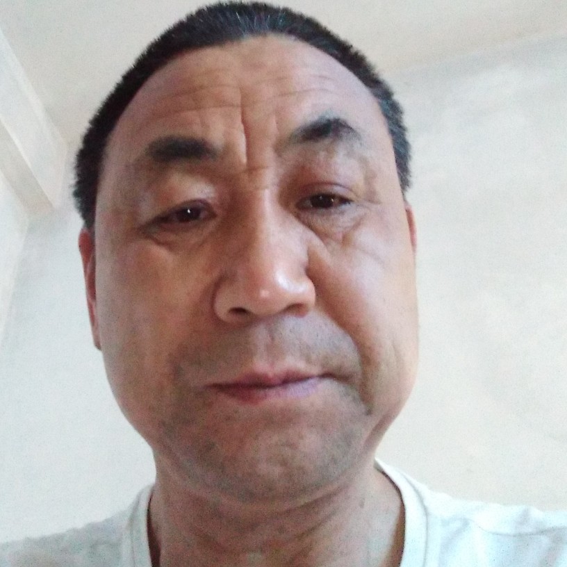快乐回首胡萝卜的照片