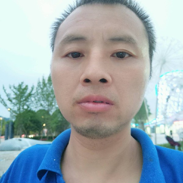 大气苦恋哈密瓜的照片