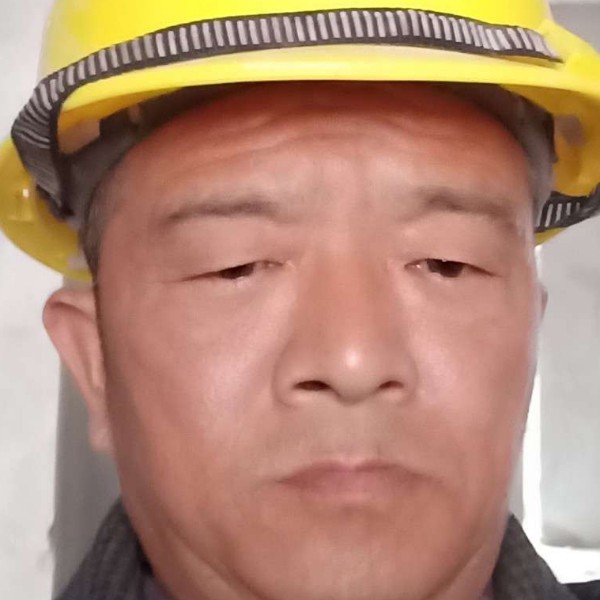 绚烂挽手心锁的照片