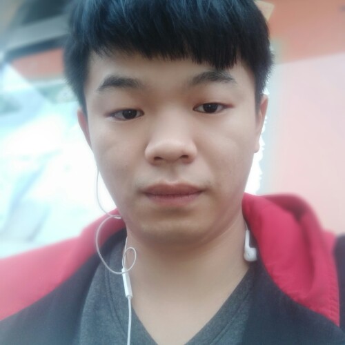 月下的倒影的照片