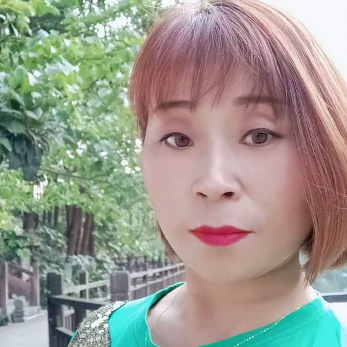 清醒的埋了自我的照片