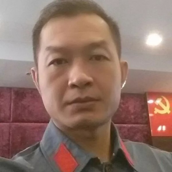 午玄的照片