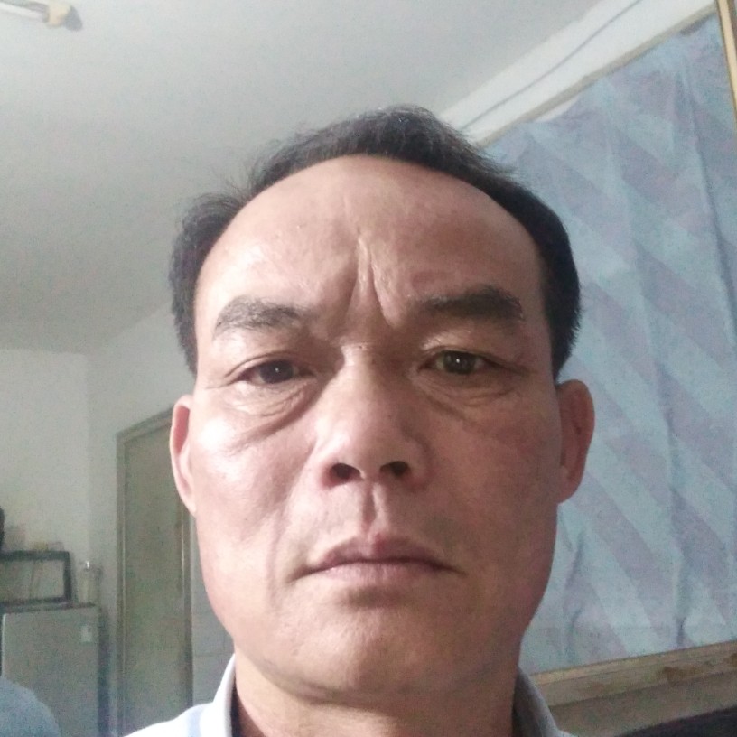 烂漫倾心牛排的照片