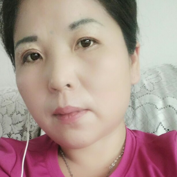白昼漫步沉静的照片