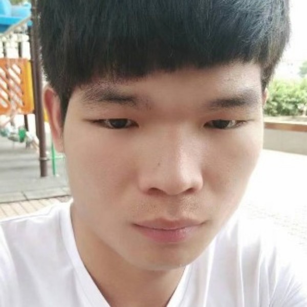 Xiao  言覃的照片