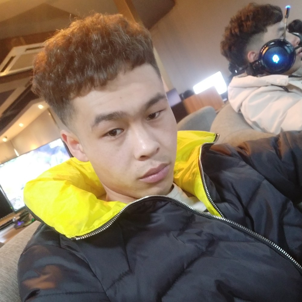 神勇相许落霞的照片