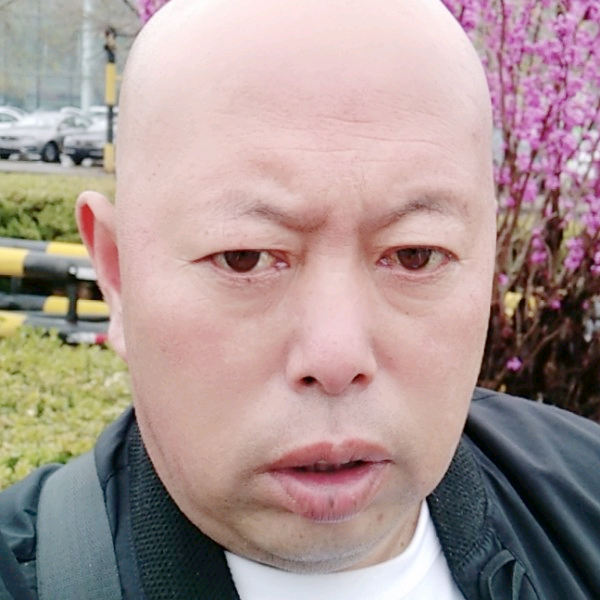 大侠天真的照片