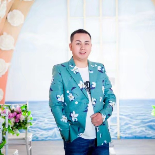 想人陪倾心青衣的照片